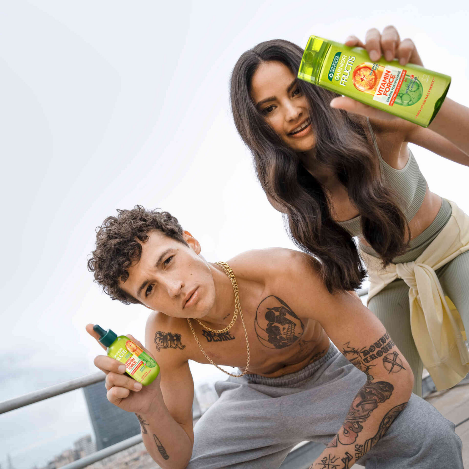 Garnier Fructis Creme de Pentear Biotina 10 em 1 400 ml